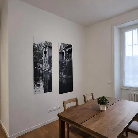 Milanrentals - Venere Apartament