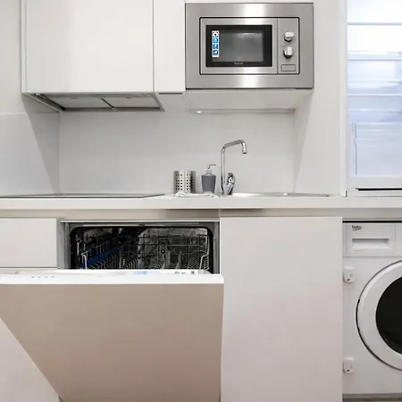 Milanrentals - Venere Apartament *